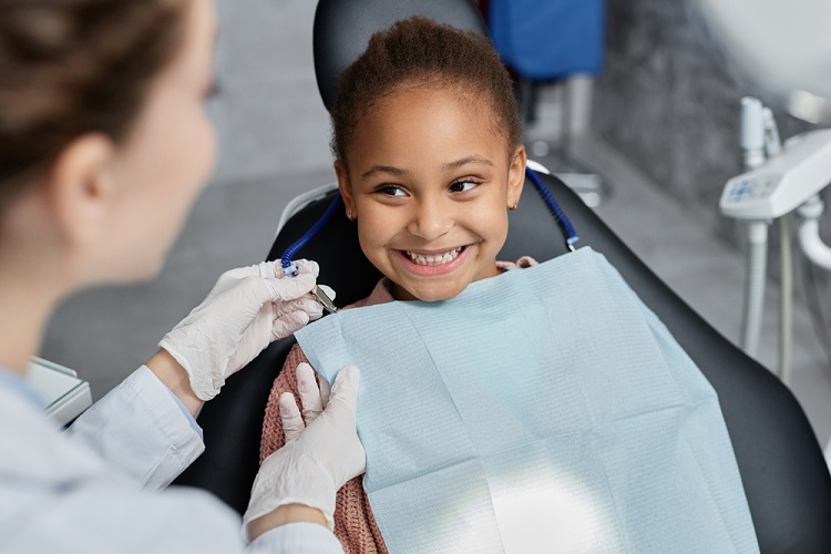 Dentist in Streamwood